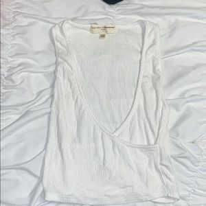 URBAN OUTFITTERS TANK TOP